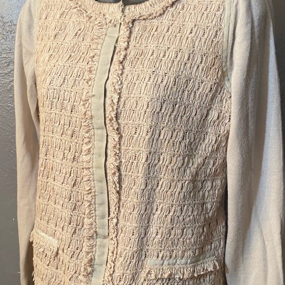 Elie Tahari collarless tweed jacket - Picture 3 of 15